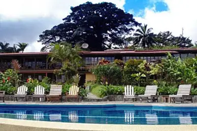 Hotel Arenal Lodge