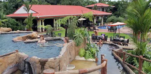 Volcano Lodge and Springs Hotel
