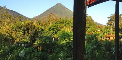 Volcano View Casa Luna Lodge