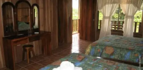 Hotel Lomas del Volcan 3