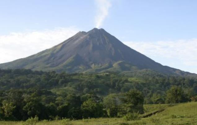 Arenal Volcano Guided Hike & National History Tour