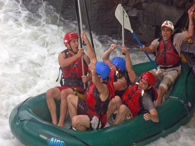 Rio Tenotio Rafting Fun