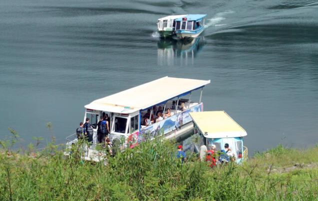 Taxi Boat Taxi Transfer from Arenal to Monteverde