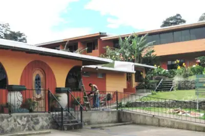 Hotel Los Cipreses