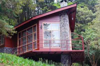 Cabanas Los Pinos Monteverde