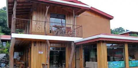Rustic Lodge Monteverde
