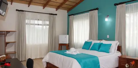 Teal Room Hotel Las Orquideas