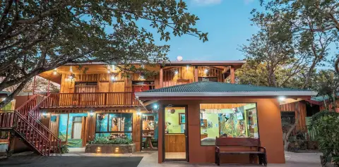 Monteverde Villa Lodge Exterior