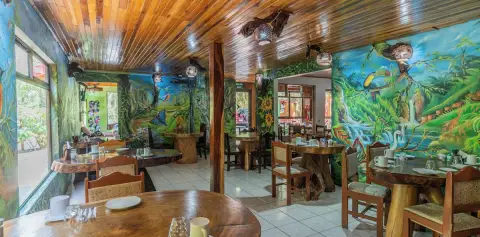 Restaurant at Monteverde Villa Lodge
