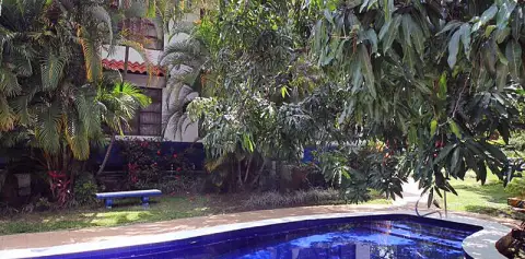 Hotel Aeropuerto Pool