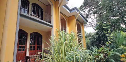 Nice Place to Stay Trapp Family Country Inn San Jose Costa Rica