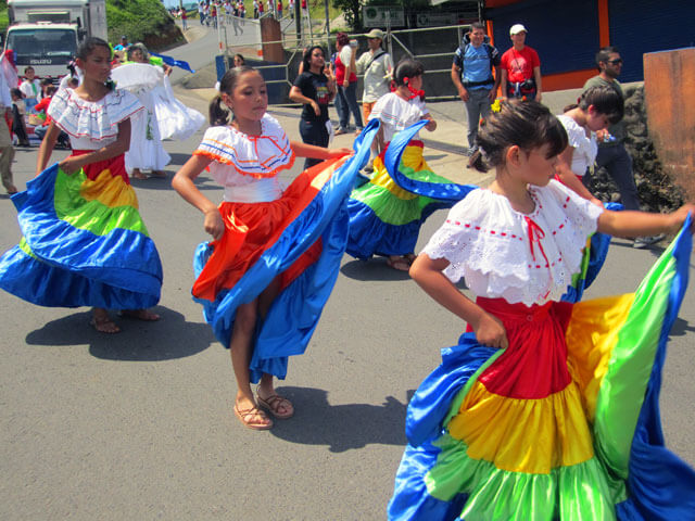 Dancing in the Streets, Monteverde Dancing in the Streets, Santa Elena, Monteverde